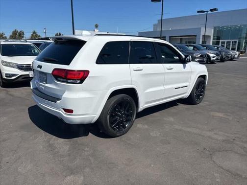 2021 Jeep Grand Cherokee Laredo