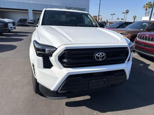 Ice Cap 2024 Toyota Tacoma SR