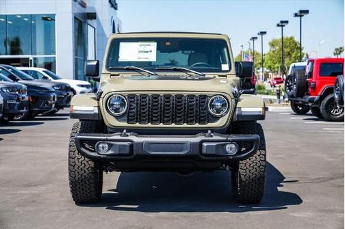 2025 Jeep Wrangler 4xe Willys
