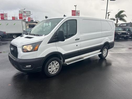 2024 Ford Transit-250 Base