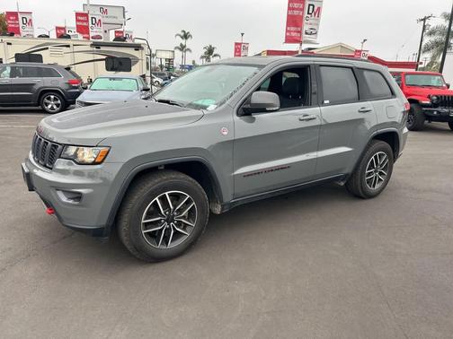 2021 Jeep Grand Cherokee Trailhawk