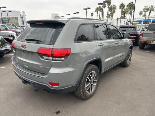 2021 Jeep Grand Cherokee Trailhawk