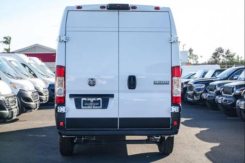 2026 RAM ProMaster 2500 Tradesman