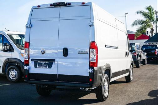 2026 RAM ProMaster 2500 Tradesman