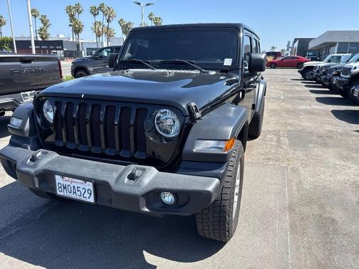Black Clearcoat 2019 Jeep Wrangler Unlimited Sport