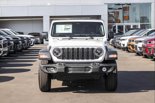 Bright White Clearcoat 2027 Jeep Wrangler Sport S