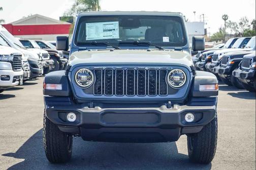 Anvil Clearcoat 2026 Jeep Wrangler Sport S