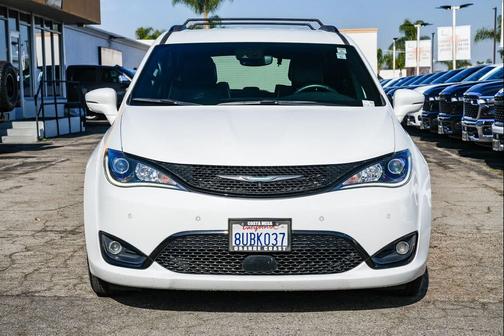 2020 Chrysler Pacifica Hybrid Limited
