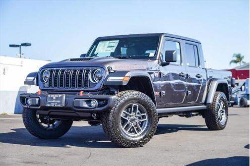 2025 Jeep Gladiator Mojave X