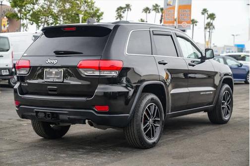 2016 Jeep Grand Cherokee Laredo