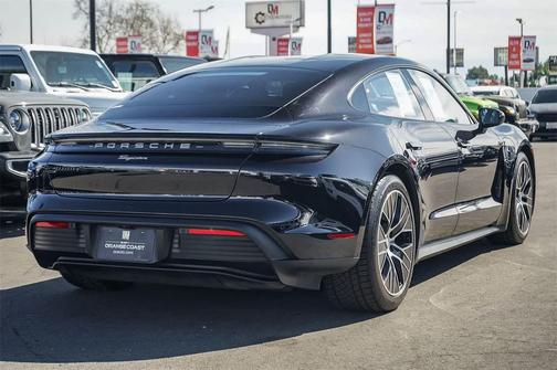 2021 Porsche Taycan RWD