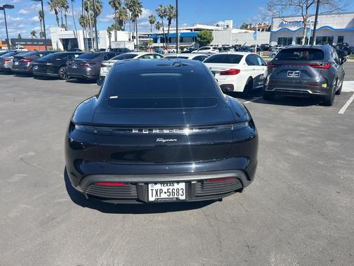 2021 Porsche Taycan RWD