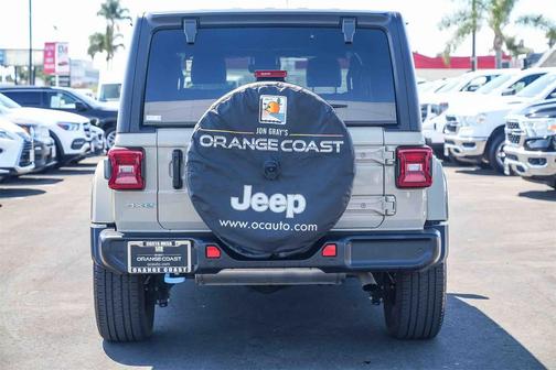 2022 Jeep Wrangler Unlimited 4xe Sahara