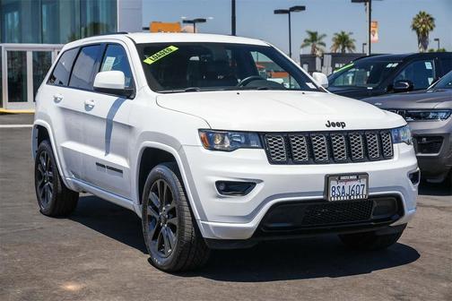 2017 Jeep Grand Cherokee Altitude