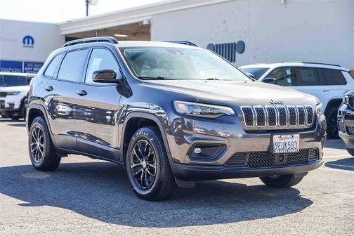 2022 Jeep Cherokee Latitude Lux