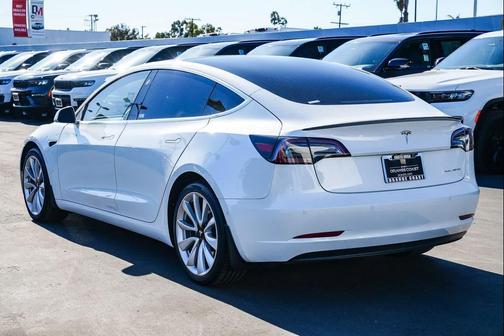 2018 Tesla Model 3 Long Range