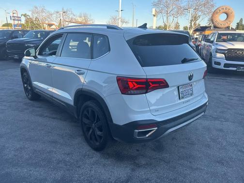 2024 Volkswagen Taos 1.5T SE