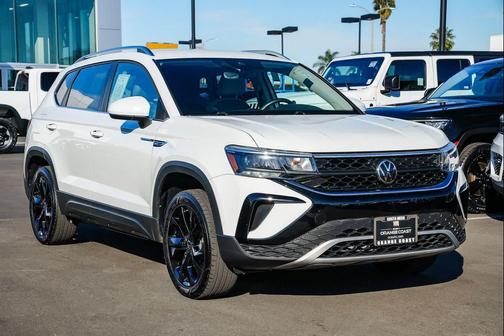 2024 Volkswagen Taos 1.5T SE