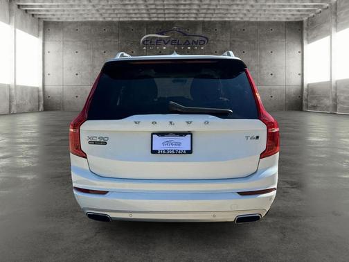 2019 Volvo XC90 T6 Momentum