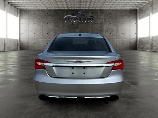 2013 Chrysler 200 Limited
