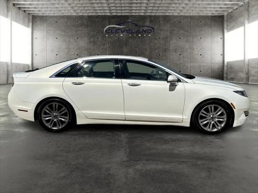 2013 Lincoln MKZ Base