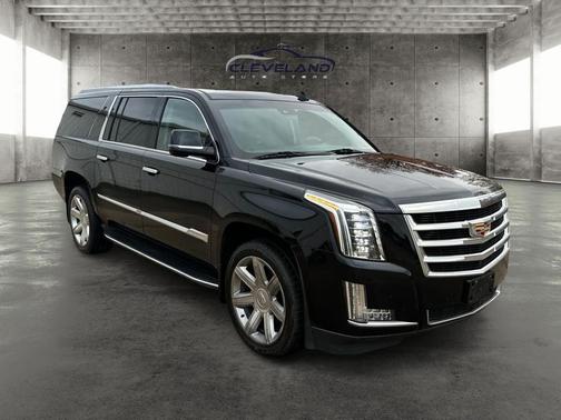 2016 Cadillac Escalade ESV Luxury