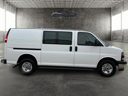 2018 GMC Savana 2500 Work Van