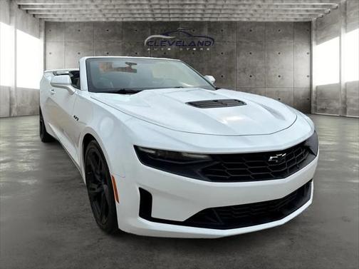 2020 Chevrolet Camaro RWD Convertible LT1