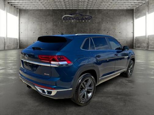 2020 Volkswagen Atlas Cross Sport 3.6L V6 SE w/Technology R-Line