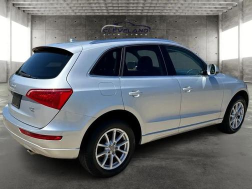 2012 Audi Q5 2.0T Premium Plus