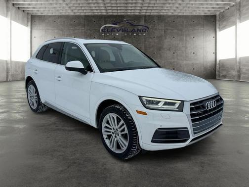 2018 Audi Q5 2.0T Premium Plus