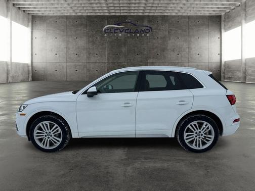 2018 Audi Q5 2.0T Premium Plus