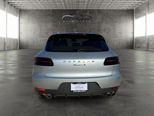 2017 Porsche Macan S
