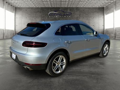 2017 Porsche Macan S