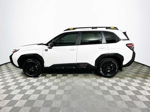 CRYSTAL WHT PRL 2026 Subaru Forester Wilderness
