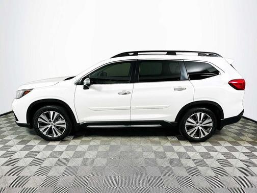 Crystal White Pearl 2020 Subaru Ascent Touring 7-Passenger