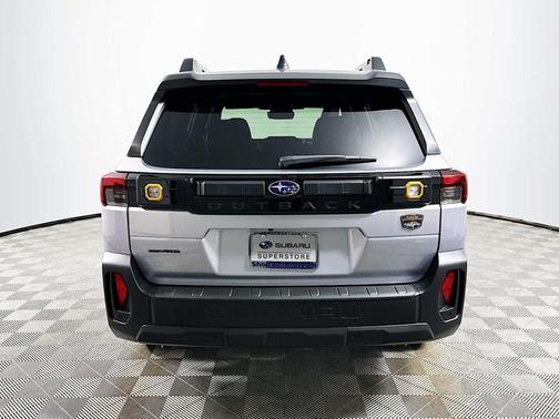 ICE SILV MET 2026 Subaru Outback Wilderness