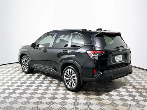 2025 Subaru Forester Hybrid Touring