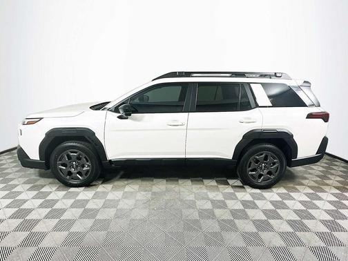Crystal White Pearl 2026 Subaru Outback Premium
