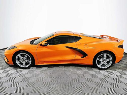Amplify Orange Tintcoat 2022 Chevrolet Corvette Stingray w/2LT