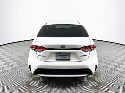 White 2022 Toyota Corolla Hybrid LE