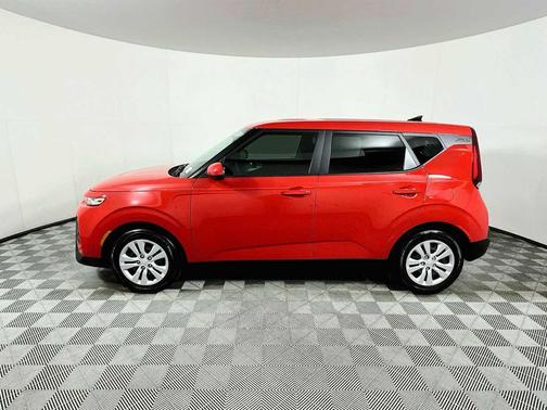 Inferno Red 2022 Kia Soul LX