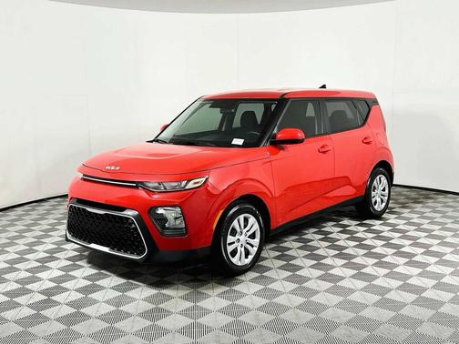 Inferno Red 2022 Kia Soul LX