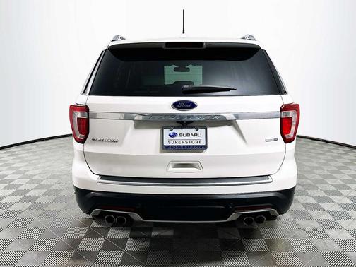 White Platinum Metallic Tri-Coat 2018 Ford Explorer Platinum