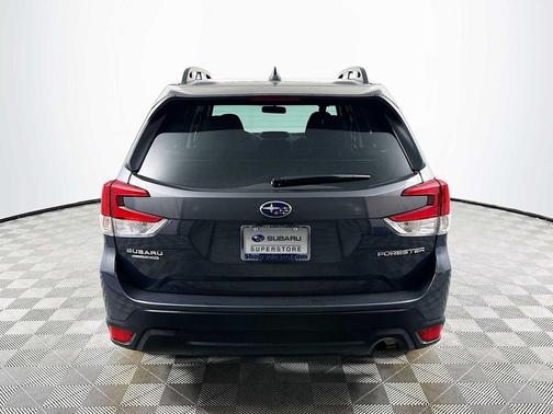 Magnetite Gray Metallic 2023 Subaru Forester Premium