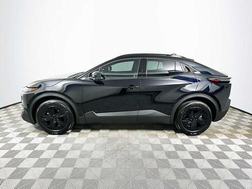 Astro Black Mica 2026 Subaru Uncharted Sport