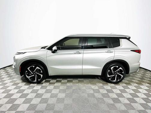 2022 Mitsubishi Outlander SEL Special Edition 2WD
