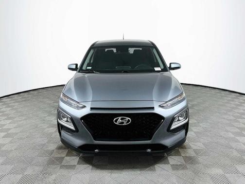 Sonic Silver 2020 Hyundai KONA SE