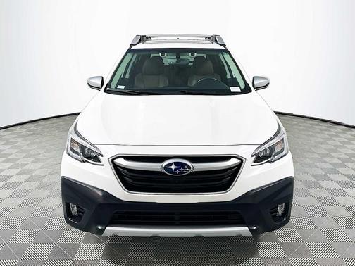 2022 Subaru Outback Touring XT
