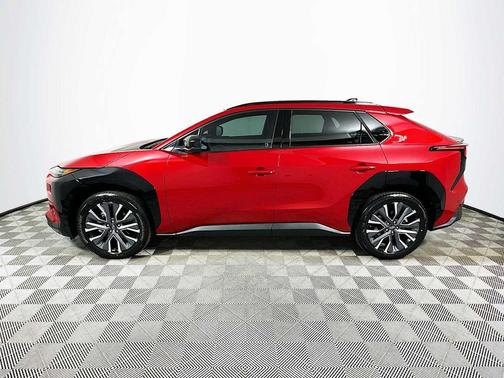 2026 Subaru Solterra Limited